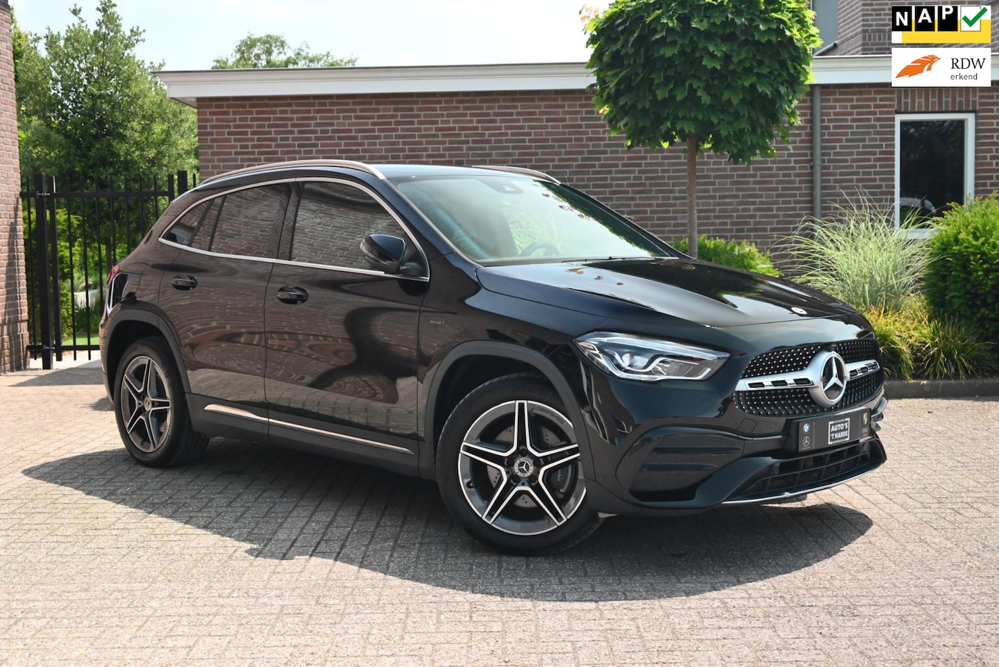 Mercedes-Benz GLA-Klasse - 250 e Business Solution AMG Limited 1e Eig 218 PK Widescreen Sfeerverlichting Camera 19'' - AutoWereld.nl