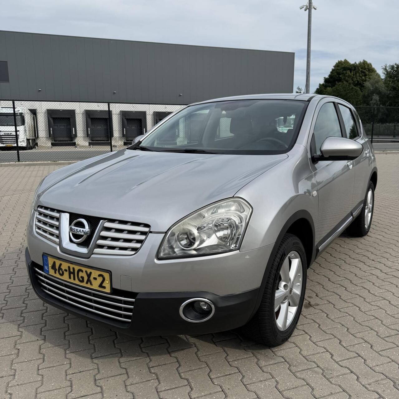 Nissan Qashqai - 2.0 Tekna | Automaat | Cruise Control | PDC - AutoWereld.nl