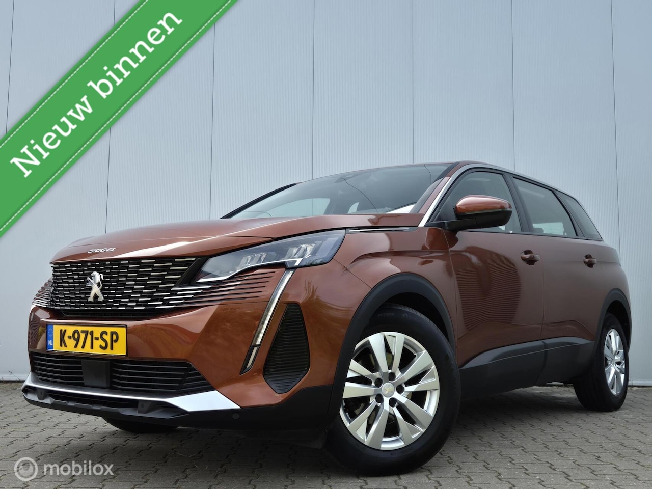 Peugeot 5008 - PURETECH BLUE LEASE ACTIVE/FULL LED/CAMERA/CARPLAY/KEYLESS - AutoWereld.nl
