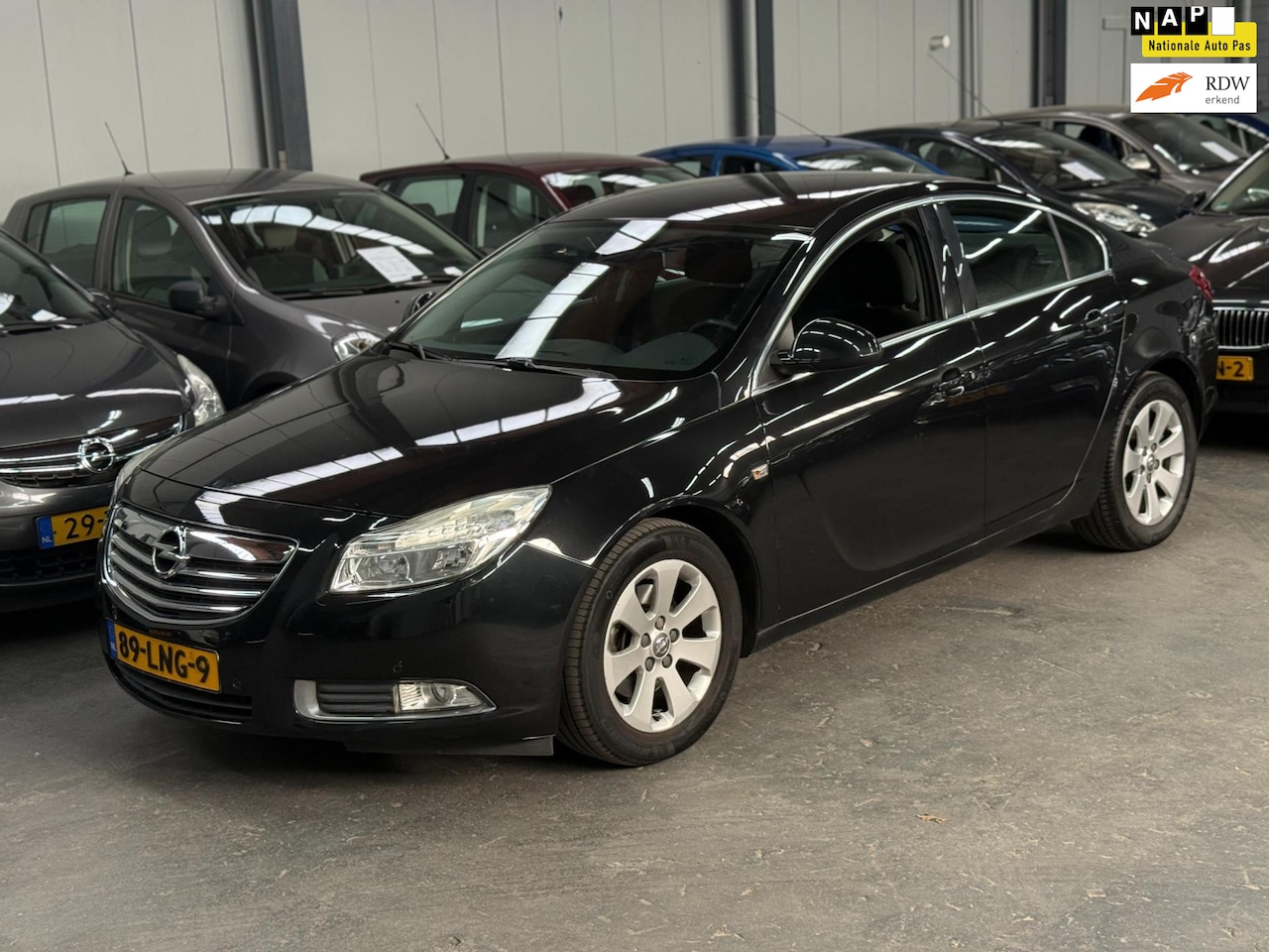 Opel Insignia - 1.6 Turbo 180pk Edition Nieuwe APK NAP - AutoWereld.nl