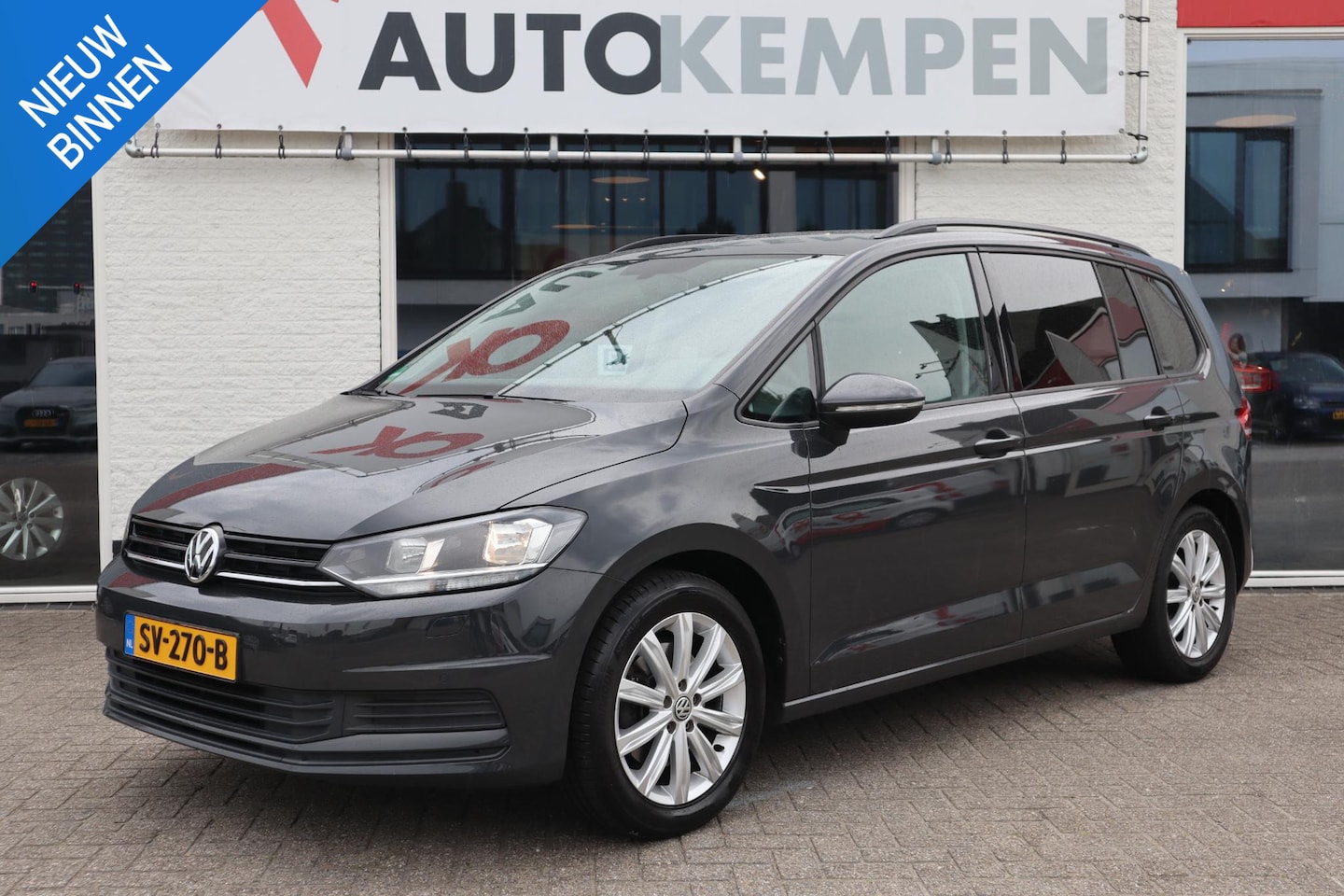 Volkswagen Touran - 1.2 TSI HIGHLINE BUSINESS R GOEDE KM-STAND|MOOIE AUTO! - AutoWereld.nl