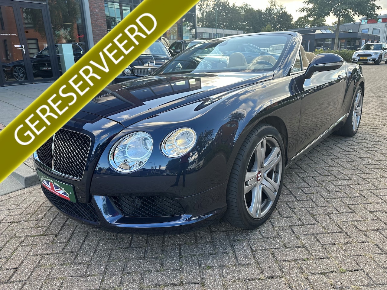 Bentley Continental GTC - 4.0 V8 Red Label - AutoWereld.nl
