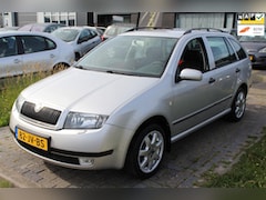 Skoda Fabia Combi - 1.4-16V Elegance AUTOMAAT IJskoude Airco Trekhaak LMV NAP APK