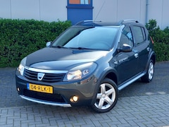 Dacia Sandero Stepway - 1.6 85pk Airco Trekhaak