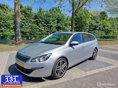 Peugeot 308 - 1.2 PureTech Blue Lease 110pk Navi Airco NAP