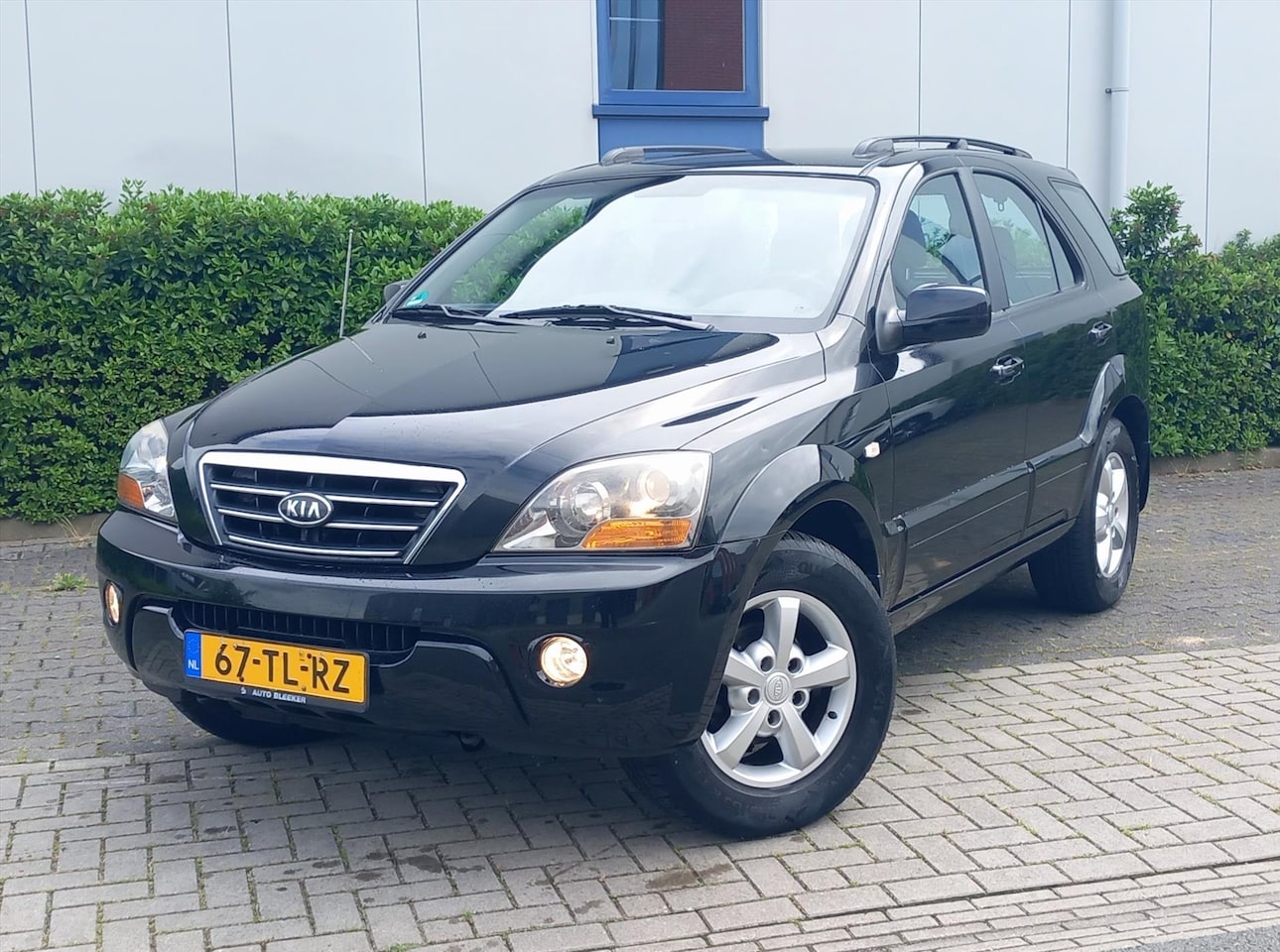 Kia Sorento - 2.5 CRDI 4WD Adventure Airco Trekhaak - AutoWereld.nl