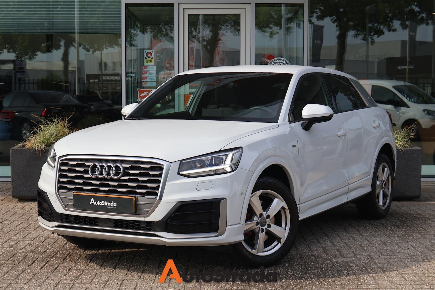 Audi Q2 - 35 S-Line TFSI 150pk | Camera | Stoelverwarming | Caplay | Virtual | Adapative | Navi | Cl - AutoWereld.nl