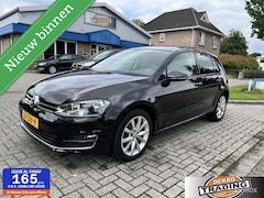 Volkswagen Golf - 1.2 TSI Highline