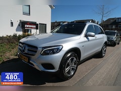Mercedes-Benz GLC-klasse - 350e 4MATIC AMG-INTERIEUR|PANORAMADAK|TREKHAAK|HEAD-UP|STANDKACHEL|CAMERA|PERFECT ONDERHOU