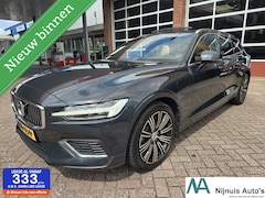 Volvo V60 - 2.0 T8 Twin Engine AWD Inscription Panoramadak | Harman/Kardon | Stoelverwarming | BLIS |