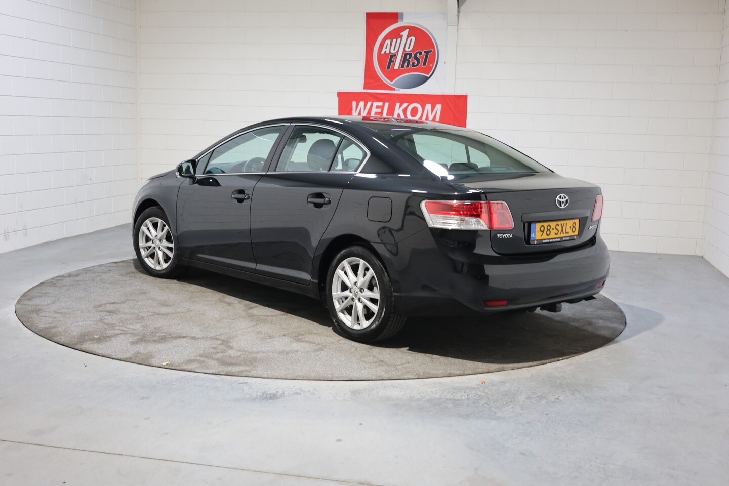 Toyota Avensis - 1.6 VVTi Business 1.6 VVTi Business, Volledig dealer onderhouden, 2e eigenaar, Navigatie, Cruise control, Cl - AutoWereld.nl