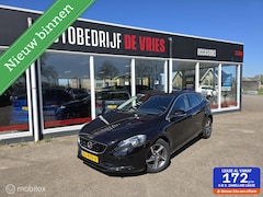 Volvo V40 - 2.0 T2 Momentum Clima/Cruise/PDC/Goed-onderhouden