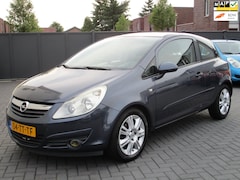 Opel Corsa - 1.2-16V Enjoy Airco Navi