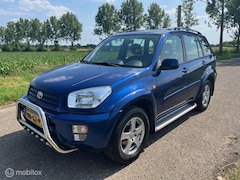 Toyota RAV4 - 2.0-16V VVT-i Sol (bj 2001)