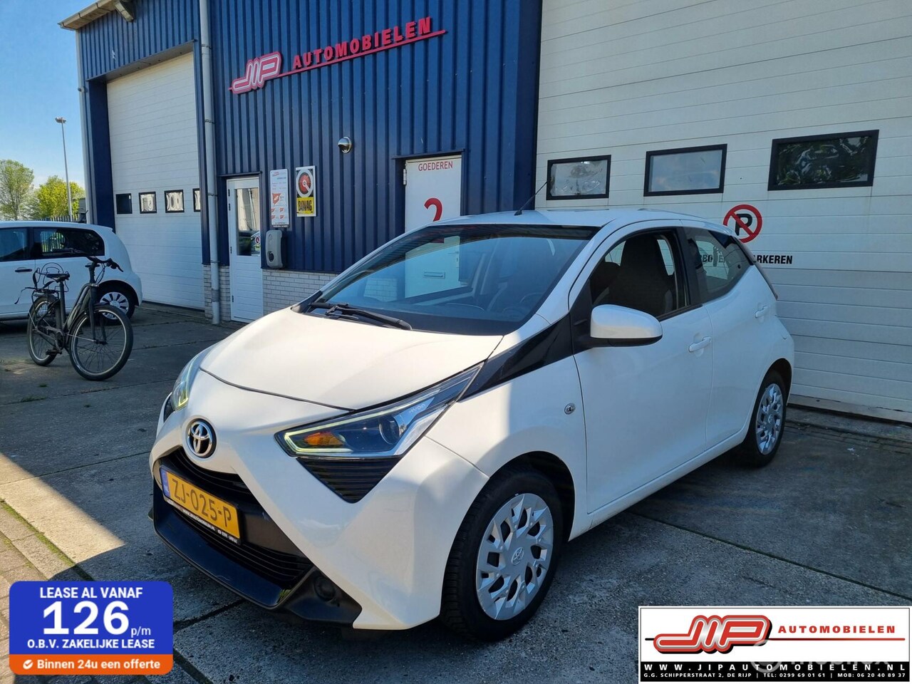 Toyota Aygo - 1.0 VVT-i x-play 5 deurs airco, camera - AutoWereld.nl
