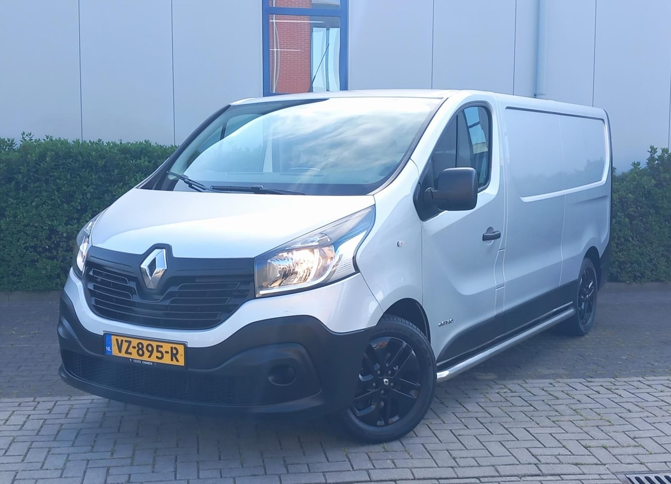 Renault Trafic - GB 1.6 dCi 120pk L2H1 T29 Comfort - AutoWereld.nl