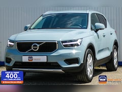 Volvo XC40 - 2.0 T4 Momentum