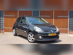 Renault Clio - 1.2-16V Rip Curl, Schuifkantel dak, Bluetooth, All seasonbanden