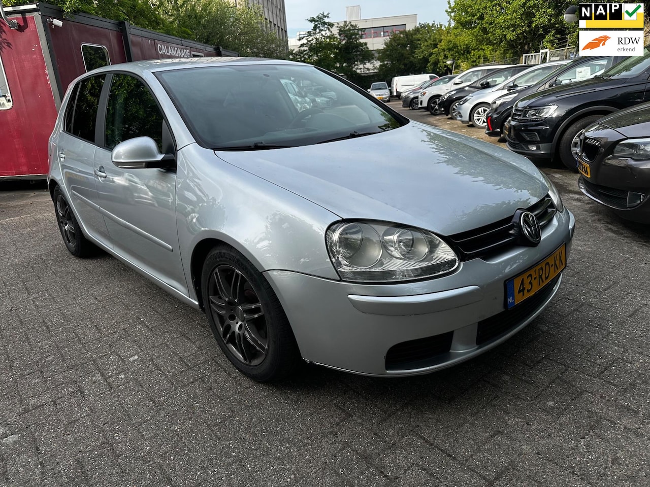 Volkswagen Golf - 1.6 FSI Turijn 1.6 FSI Turijn,Automaat, - AutoWereld.nl