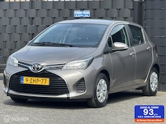 Toyota Yaris - 1.0 VVT-i Aspiration+Camera+Navigatie+Trekhaak