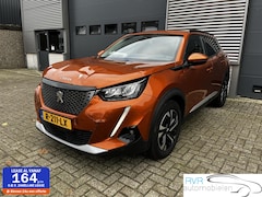 Peugeot 2008 - 1.2 PureTech Allure / SCHADE