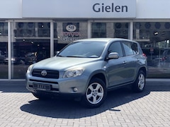 Toyota RAV4 - 2.0 VVTi Automaat Executive | Trekhaak, Leer, Cruise control, Stoelverwarming, 17 inch, Cl