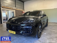 Porsche Cayenne Coupé - E-Hybrid BURMESTER MATRIX HD HUD