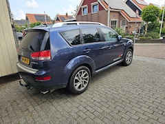 Citroën C-Crosser - 2.4-16V Dynamique 7p. 4 wheel drive