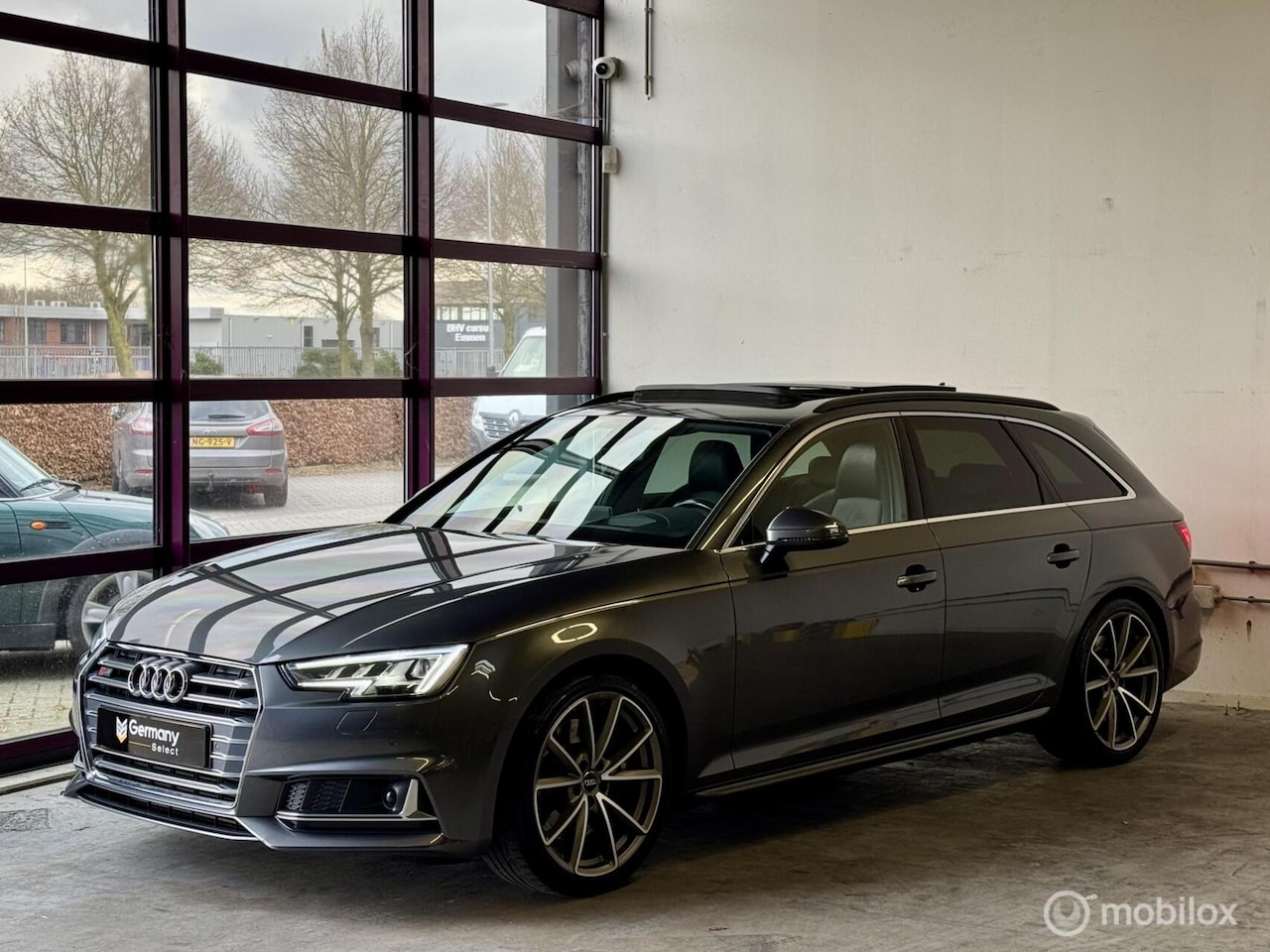 Audi S4 - Avant 3.0 TFSI S4 quattro Pro Line Plus - AutoWereld.nl