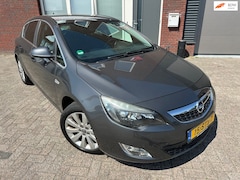 Opel Astra - 1.4 Turbo Cosmo / Navi / PDC / Cruise / NAP / AUX