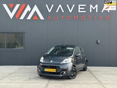 Peugeot 107 - 1.0 Active 2013 5 Deurs Airco Bluetooth toerenteller
