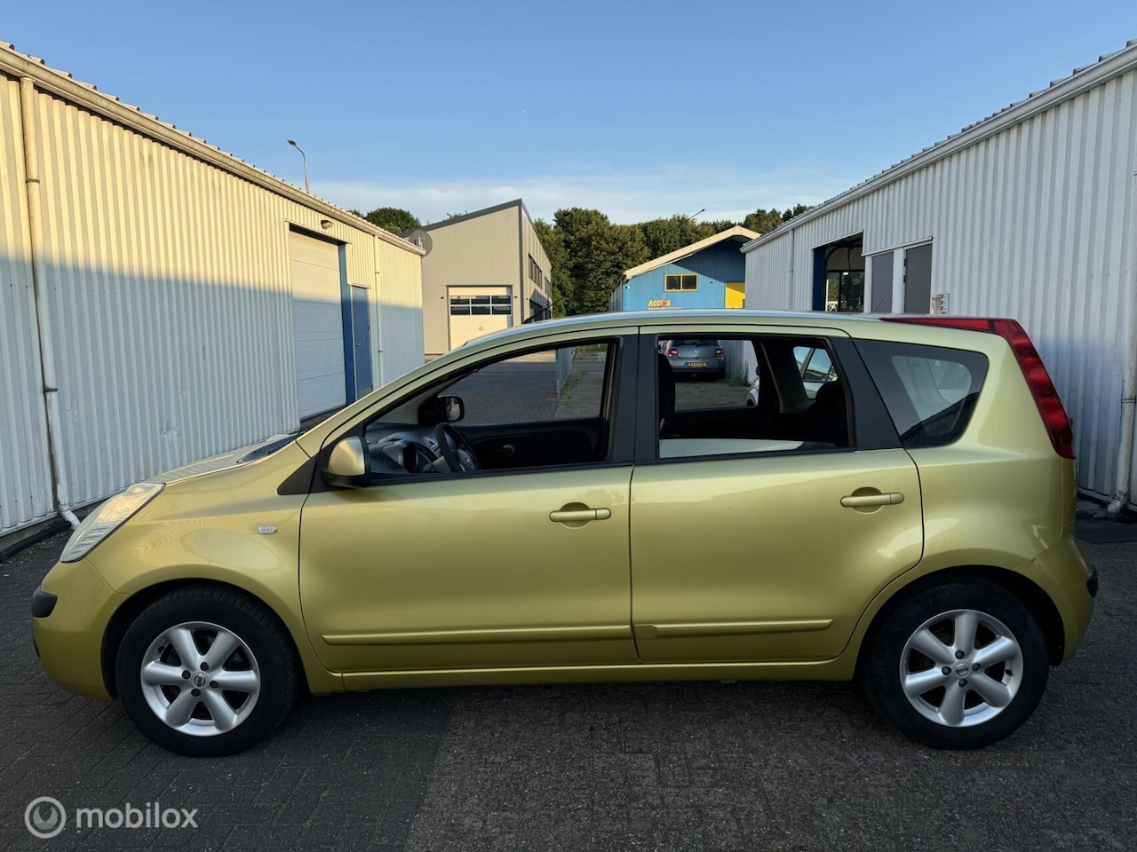Nissan Note - 1.4 Acenta | Airco | Nieuwe APK | Inruilkoopje ! - AutoWereld.nl