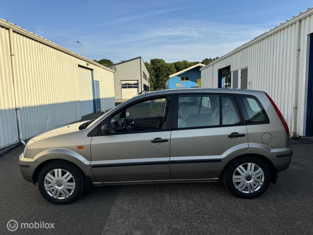 Ford Fusion - 1.6-16V First Edition| Trekhaak | Airco | Koopje - AutoWereld.nl