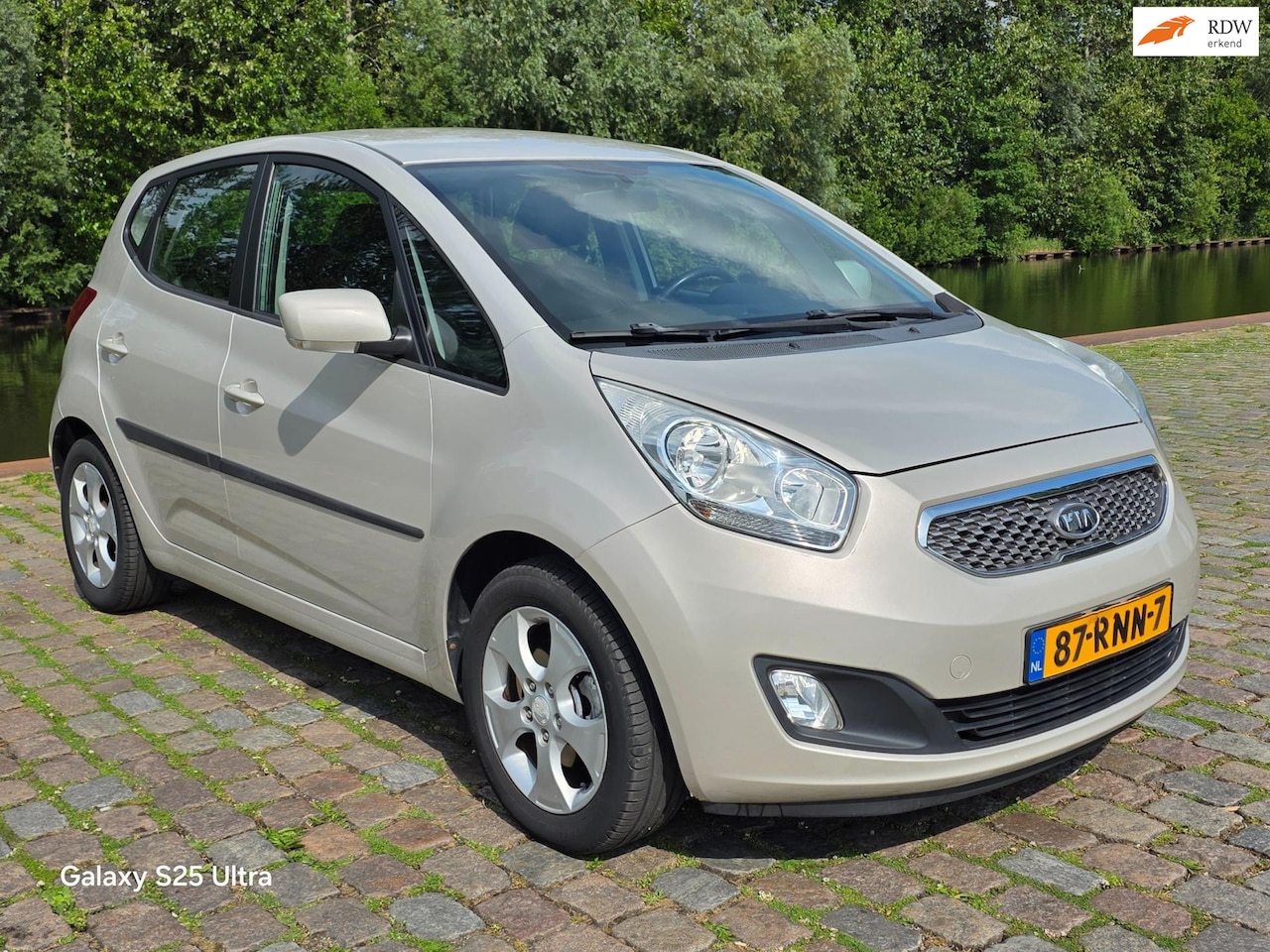 Kia Venga - 1.4 CVVT X-ecutive 1e eigenaar uniek km org nl auto airco cruis control cv op afs - AutoWereld.nl