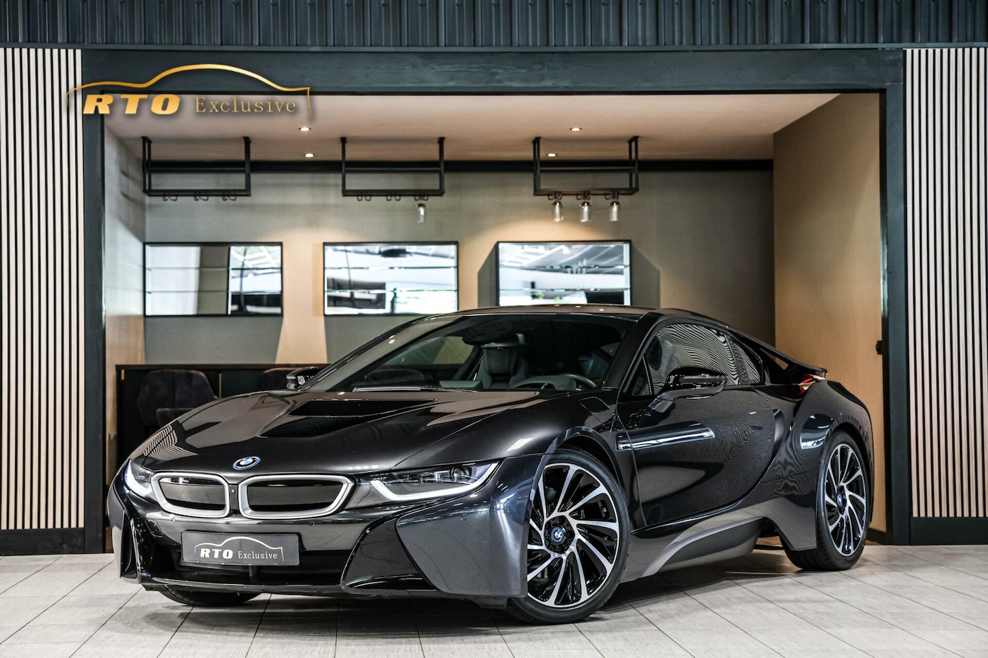 BMW i8 - 1.5 Hybrid 362PK|NL-auto|Head-up|Harman Kardon|Leder - AutoWereld.nl