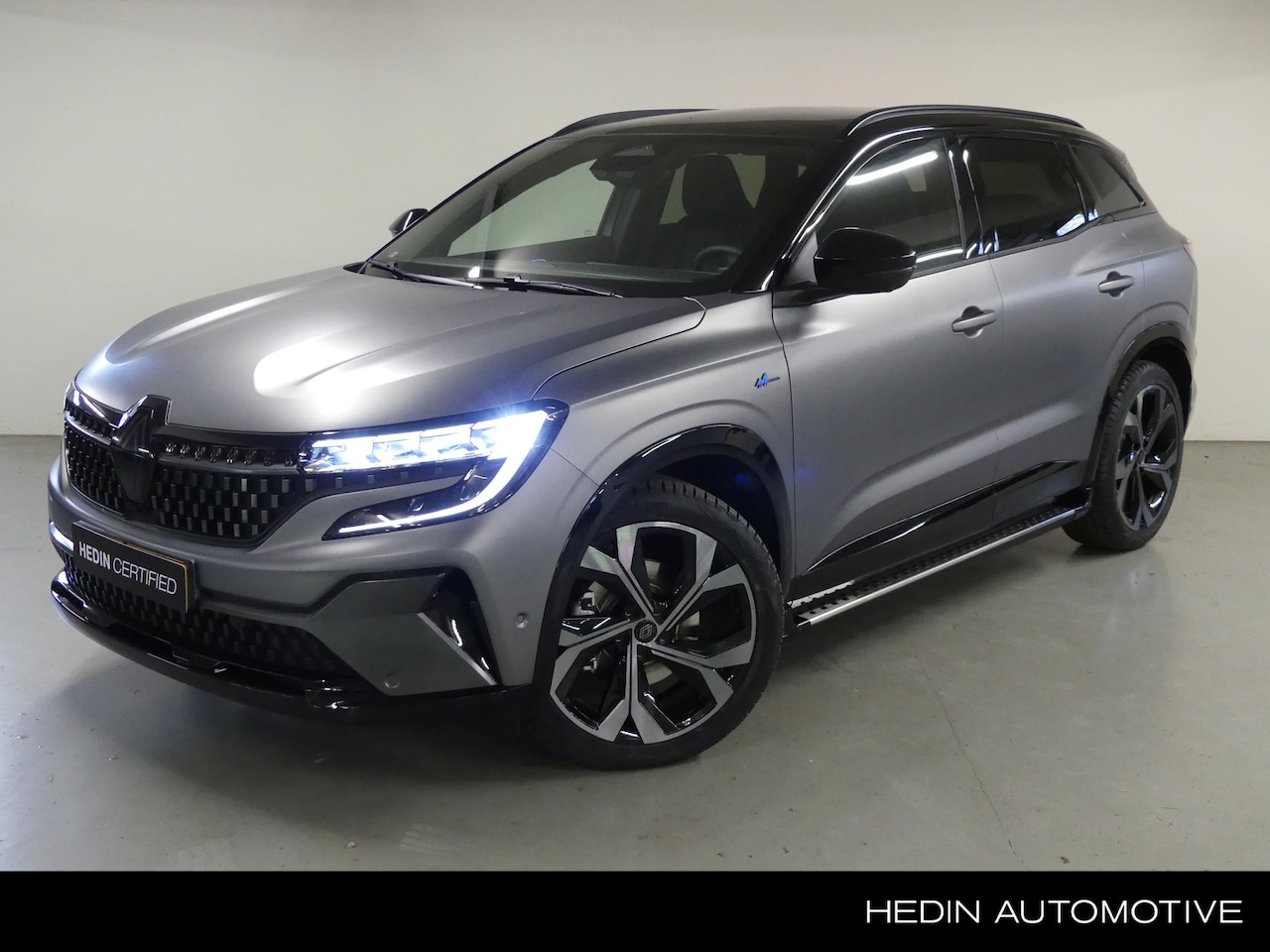 Renault Austral - 1.2 E-Tech full hybrid 200 iconic esprit Alpine pack Harman Kardon / panoramisch vast glaz - AutoWereld.nl
