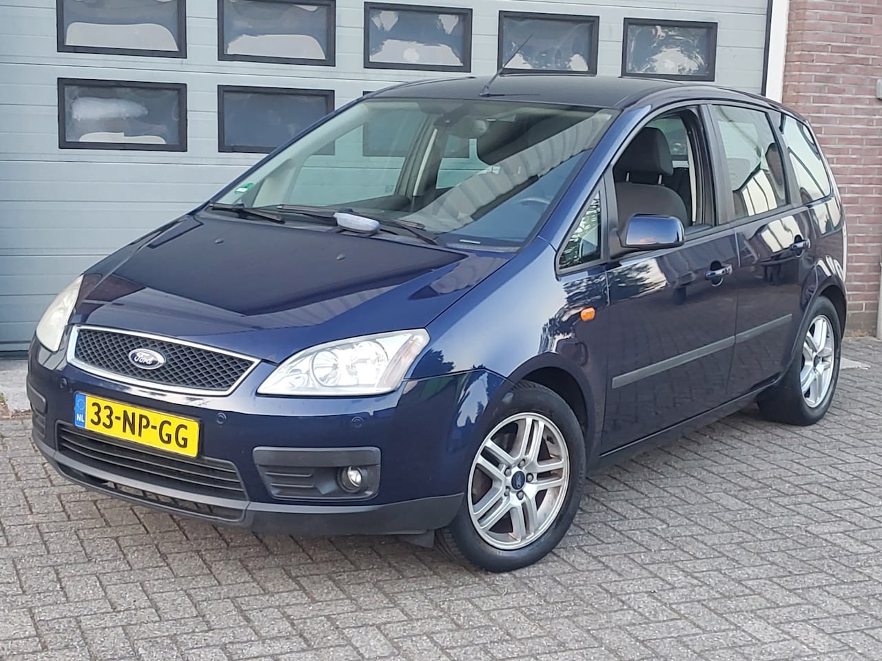 Ford Focus C-Max - 1.8-16V First Edition 2004 Airco NW APK - AutoWereld.nl
