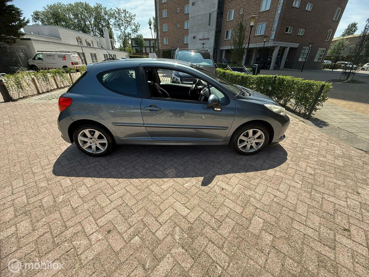 Peugeot 207 - 1.6 VTi XS 1.6 VTi XS - AutoWereld.nl