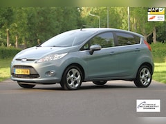Ford Fiesta - 1.25 Titanium X-Pack 5 deurs / Van 1e eigenaar / Airco / Sportvelgen / Parkeersensoren / C