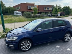 Volkswagen Golf - 1.0 TSI Highline DSG Virtual Pano Keyless Facelift