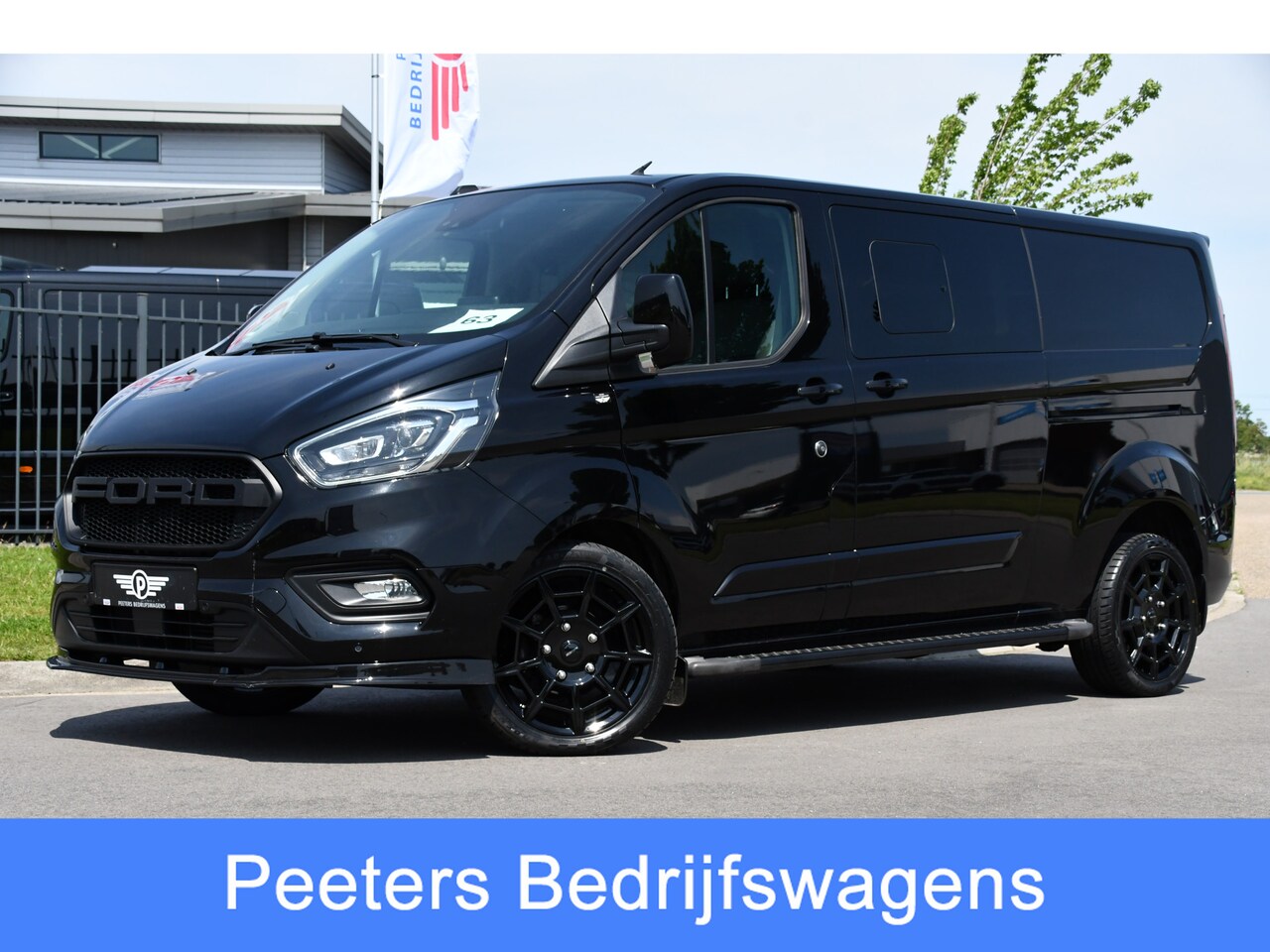 Ford Transit Custom - 300 2.0 TDCI L2H1 DC Black Edition Camera, Adaptieve Cruise, 170Pk, Carplay, Xenon, Automa - AutoWereld.nl