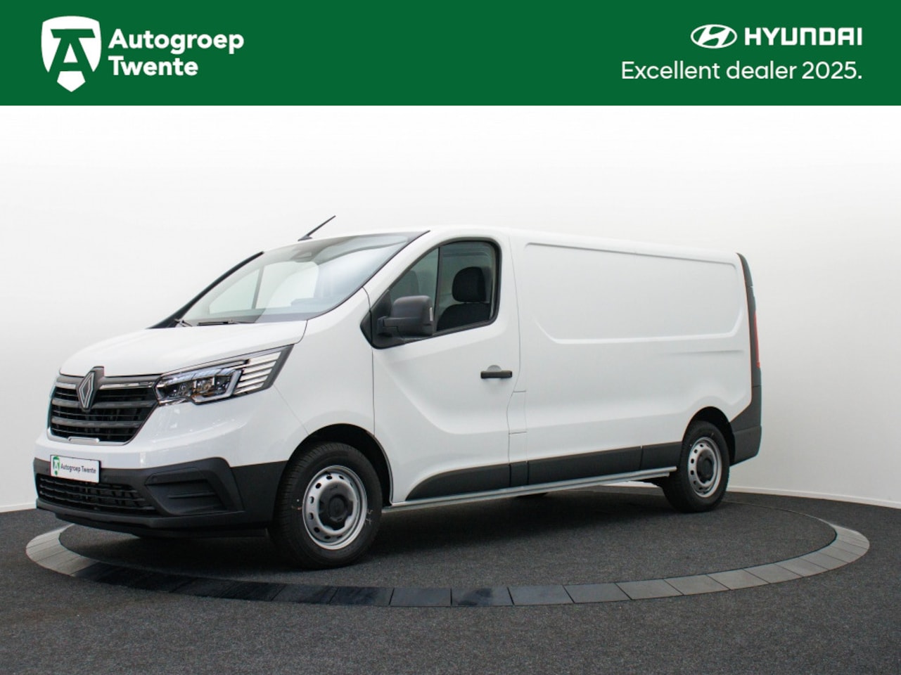 Renault Trafic - 2.0 Blue dCi T29 L2H1 | Navigatie | Cruise | Camera - AutoWereld.nl