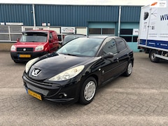 Peugeot 206 - 1.4 Urban Move | Airco | APK | Actieradius | EL RAMEN |Radio met aux |