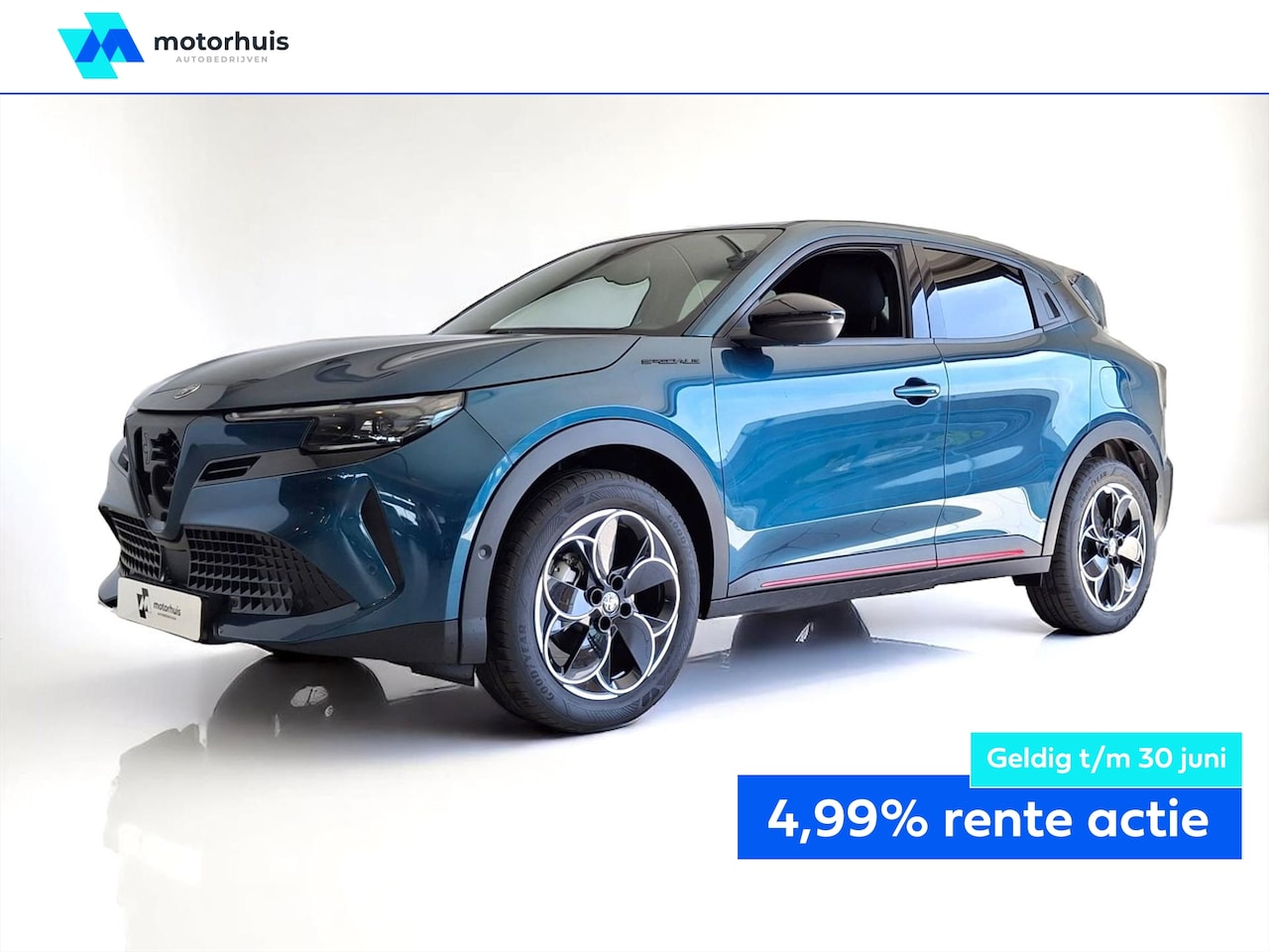 Alfa Romeo Junior - 54 kWh 156pk Elettrica Speciale WINTERPACK CAMERA LED - AutoWereld.nl
