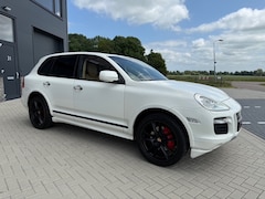 Porsche Cayenne - 4.8 GTS Facelift model / Youngtimer / Leren Dashboard en Hemelbekleding