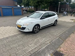 Renault Mégane Estate - 1.4 TCe Bose Snow White Climate Cruise