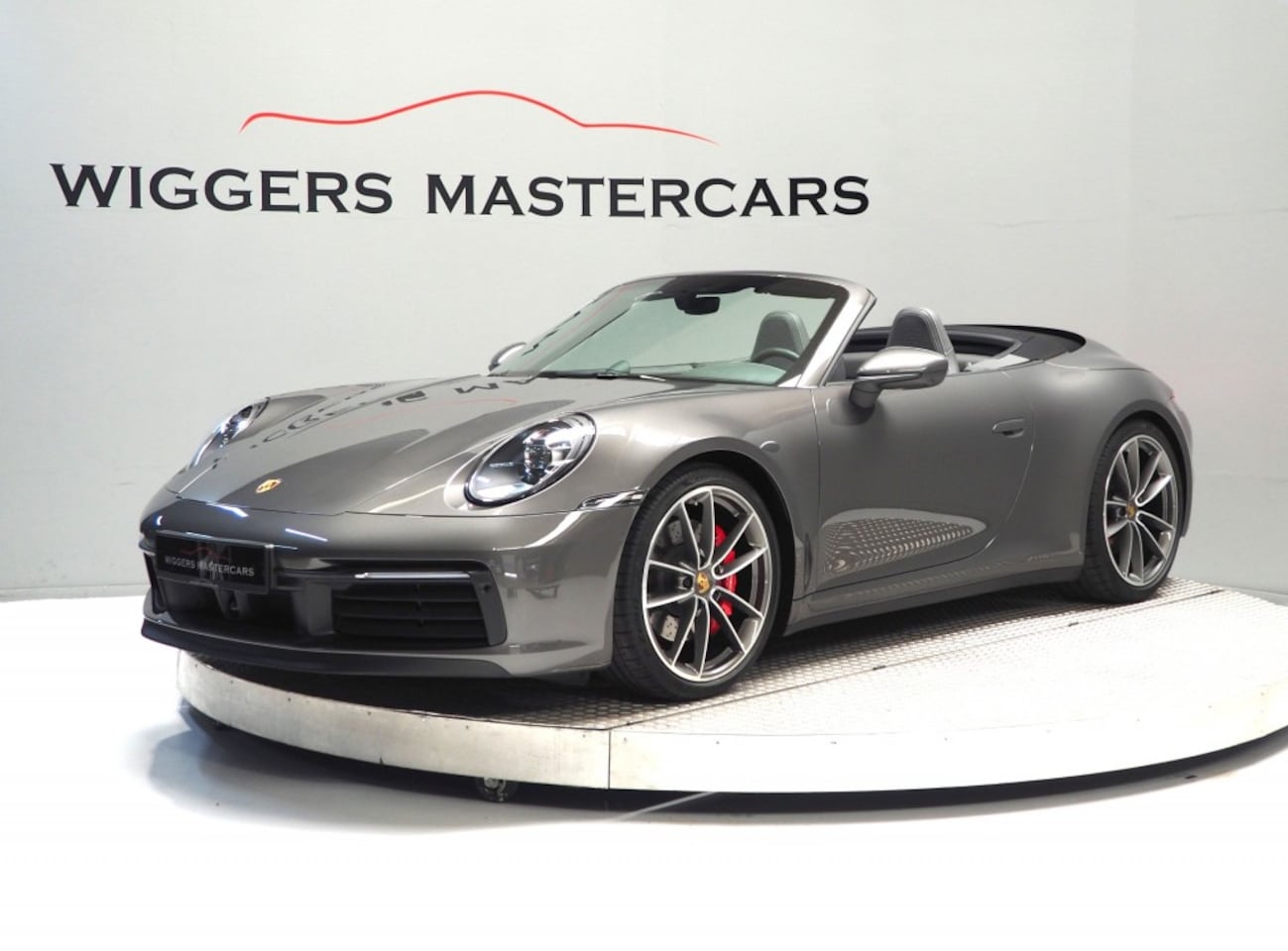 Porsche 911 - 992 3.0 CARRERA 4 S, Burmester, Vooras lift, Sportchrono, 360 Camera - AutoWereld.nl