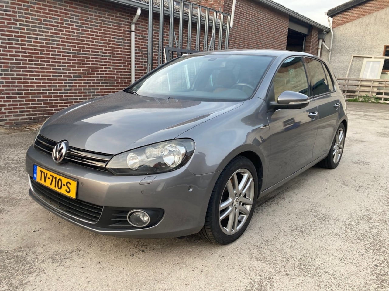 Volkswagen Golf - 1.4 TSI Trendline GEARBOX DEFECT - AutoWereld.nl