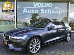 Volvo V60 - 2.0 T4 Momentum Pro Automaat | Rijklaar incl 12 mnd Bovag | Panoramadak Trekhaak Camera St