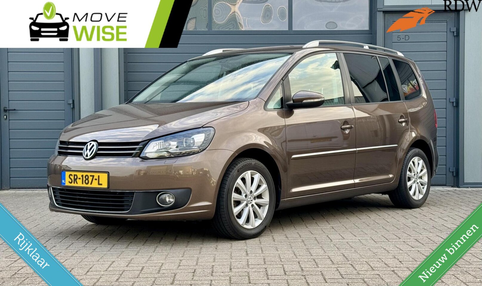 Volkswagen Touran - 1.4 TSI 140pk Comfortline | AUTOMAAT | 157.000 km | Zeer Net ! | Trekhaak | 100% Onderhoud - AutoWereld.nl